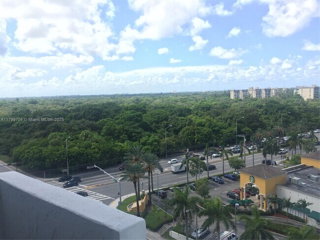 Building Photo - 13499 Biscayne Blvd