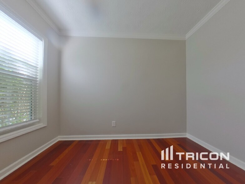 Building Photo - 7302 Silver Mine Ct