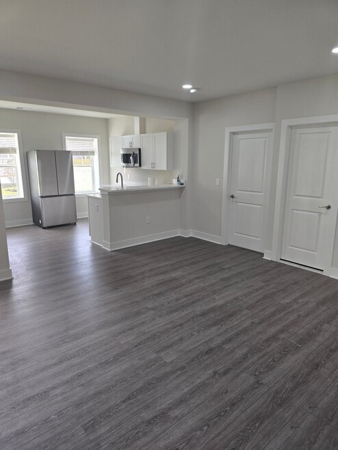 Building Photo - 1881 Serviceberry Rd