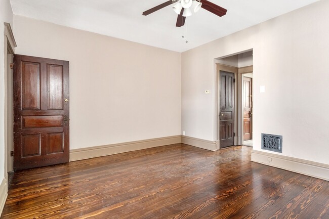 Building Photo - Junie B. Aiata