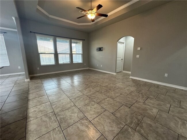 Building Photo - 1015 Santa Catalina St