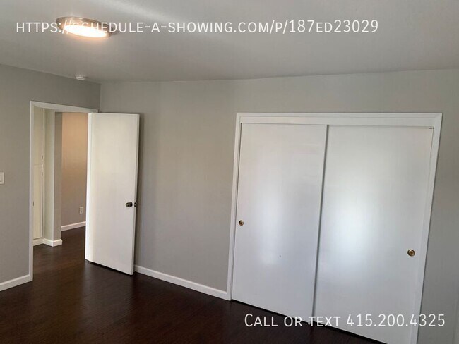 Building Photo - 203 Superior Dr