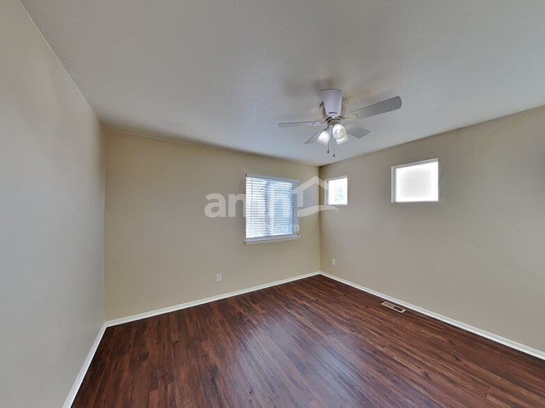 Building Photo - 137 Sand Cherry St