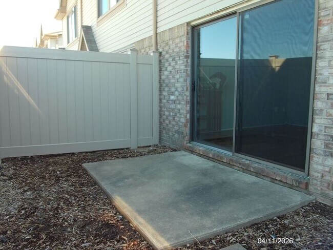 Building Photo - 50450 Bay Run N