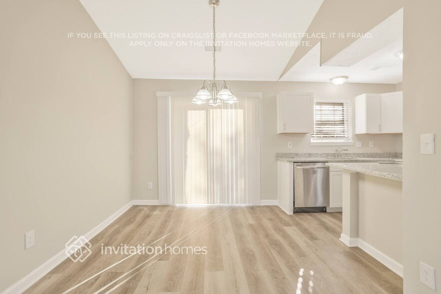 Building Photo - 4621 High Collier Walk