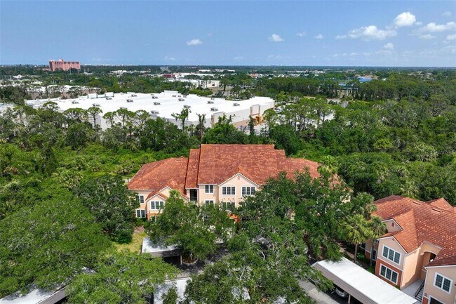 Building Photo - 4126 Central Sarasota Pkwy