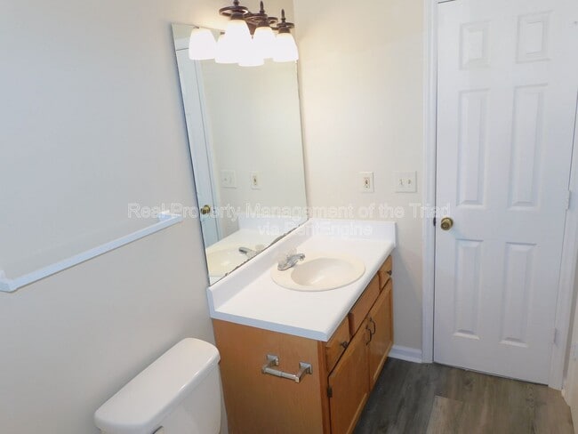 Building Photo - 600 Pecan Ridge Cir