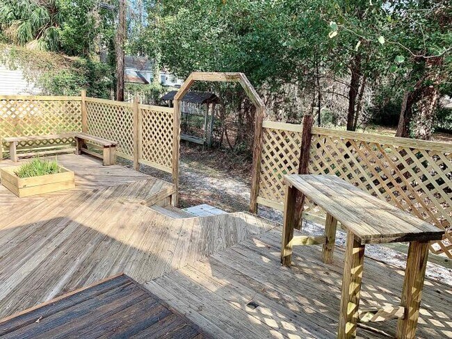Building Photo - 2 bedroom in Valdosta GA 31602