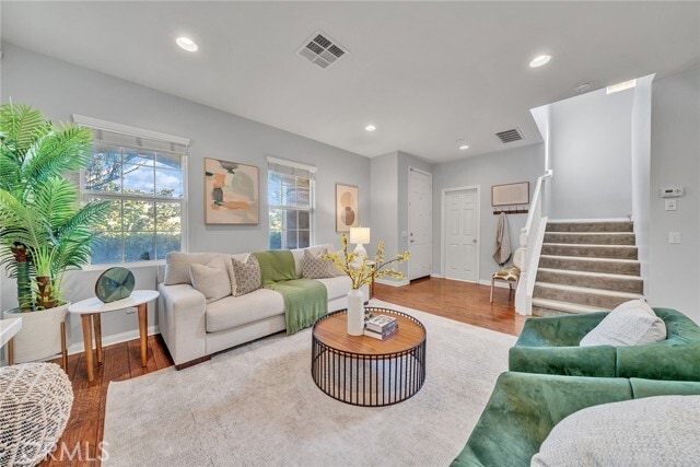 Building Photo - 7265 Enclave Dr