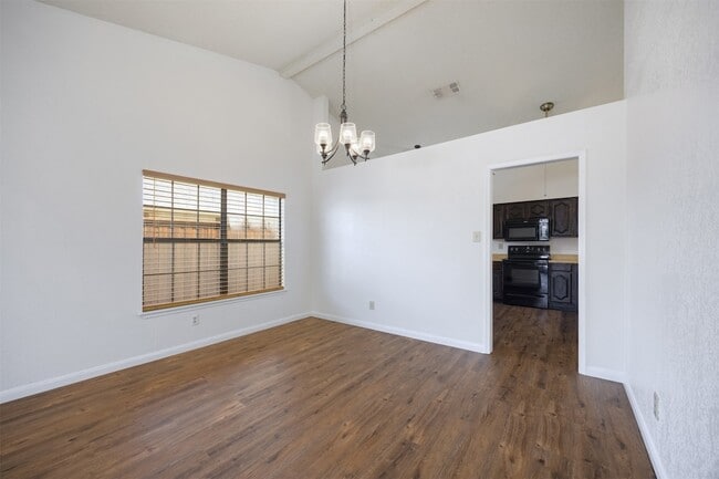 Building Photo - 4504 Keys Dr