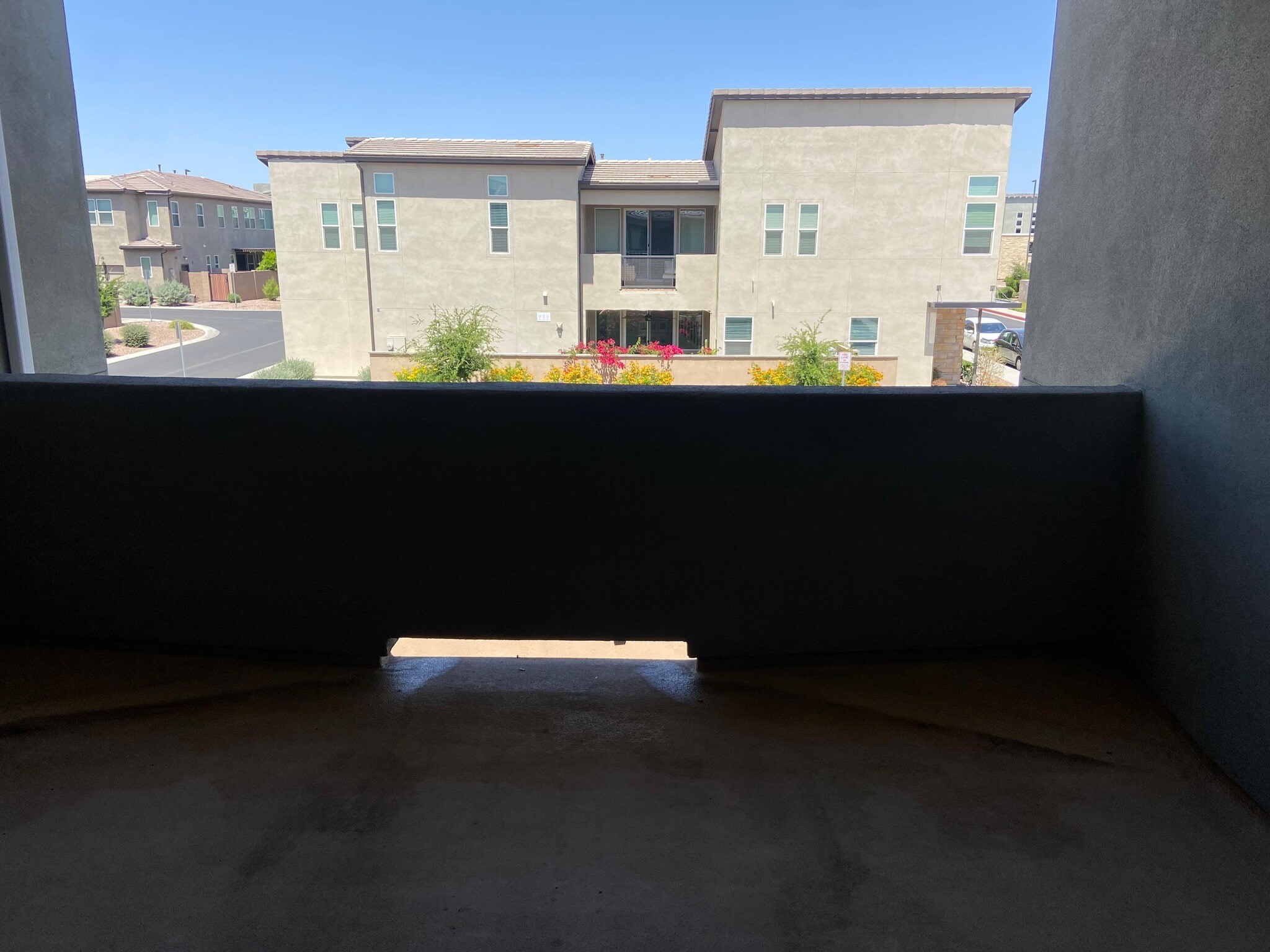 balcony - 1326 N Zane Dr