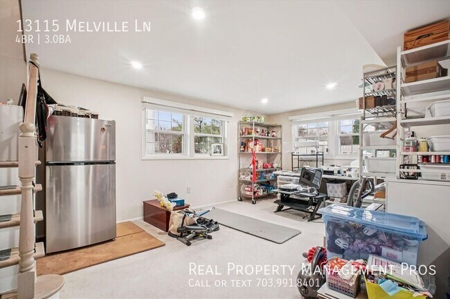 Building Photo - 13115 Melville Ln