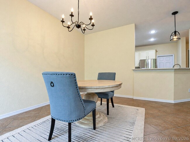 Building Photo - 1140 Cheval Dr