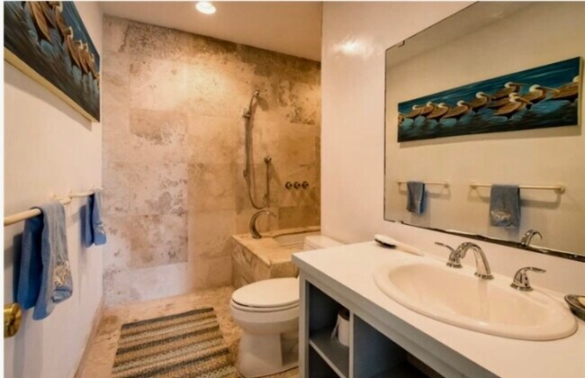 Building Photo - 1770 E Las Olas Blvd