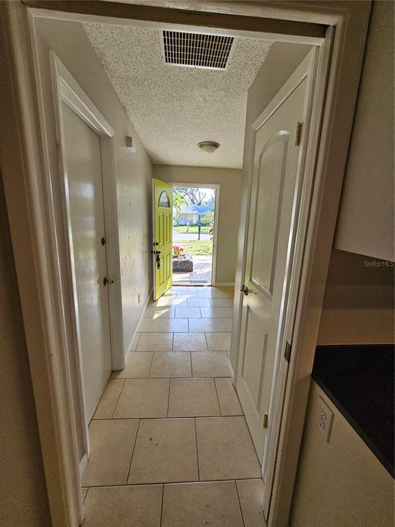 Building Photo - 4907 Barcelona St