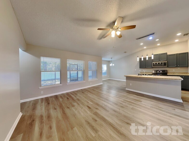 Building Photo - 6529 Sandlers Preserve Dr