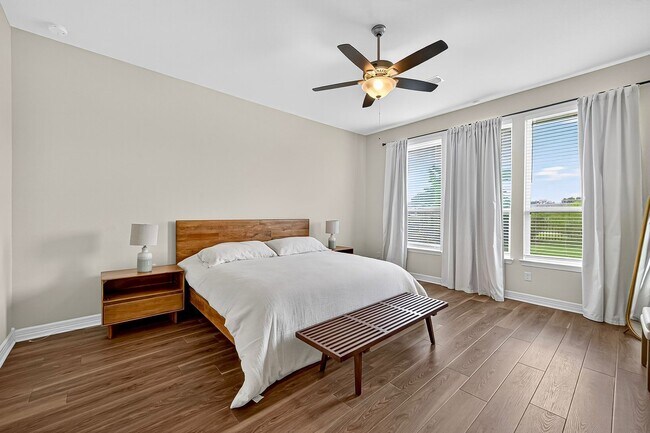 Building Photo - 24607 Carleton Lake Ln