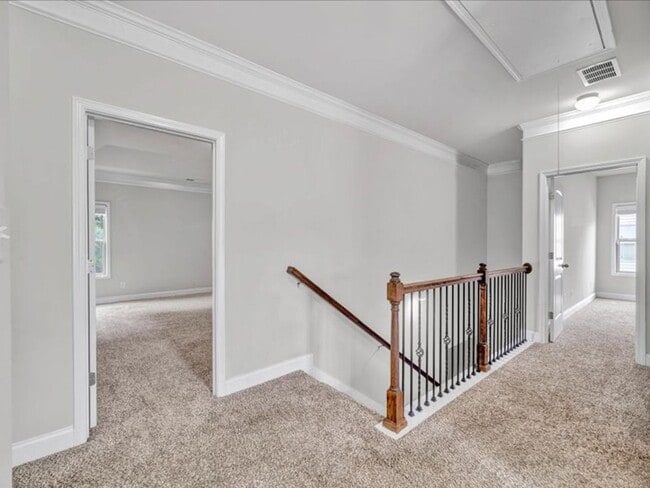 Building Photo - Spacious 4BR Home with Fenced Yard & Community Pool