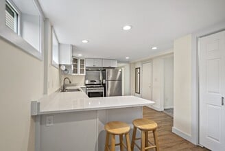 Building Photo - 1310 P St
