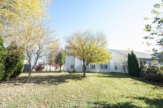 Building Photo - 3460 Firethorn Drive