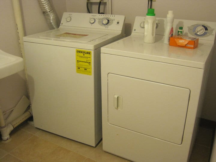 Building Photo - 2800 N Howard St