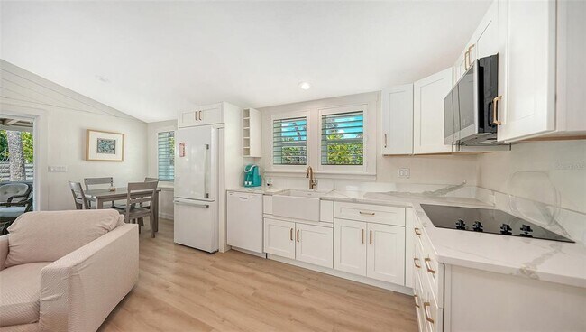 Building Photo - 3708 Sandspur Ln