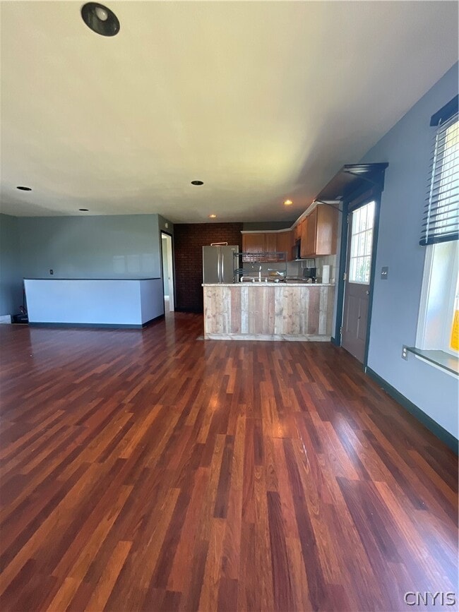 Building Photo - 29841 US-20