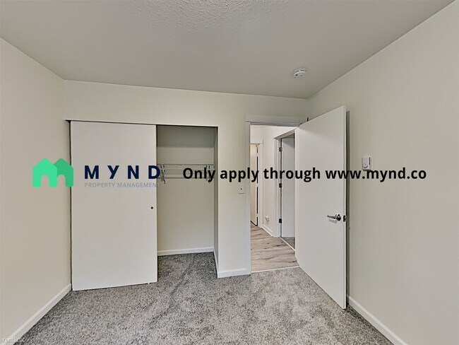 Building Photo - 9805 Avondale Rd NE