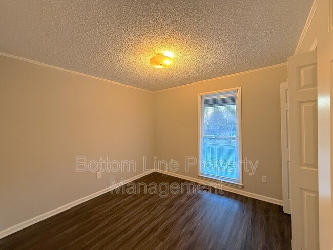 Building Photo - 8105 Chrisbry Ln