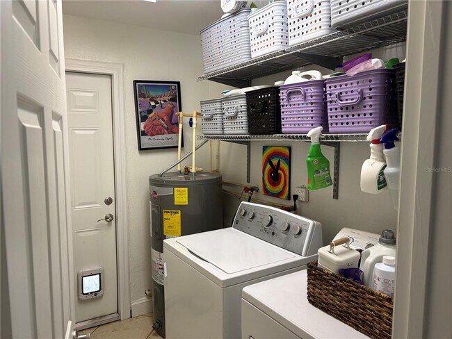 Building Photo - 4716 W Wyoming Ave