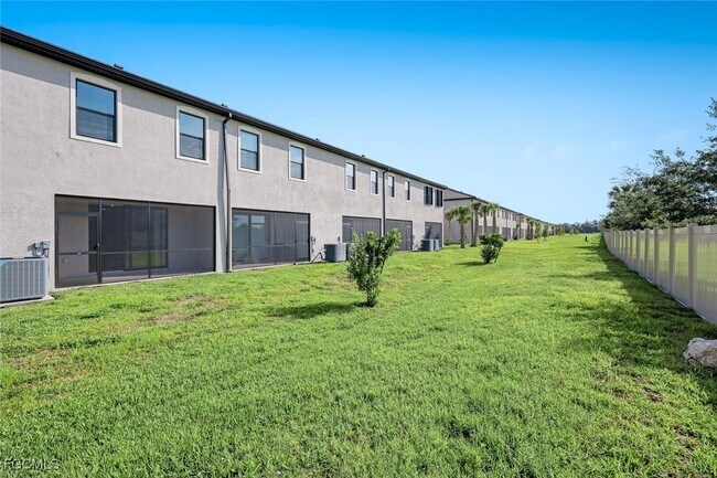 Building Photo - 14207 Pine Lodge Ln