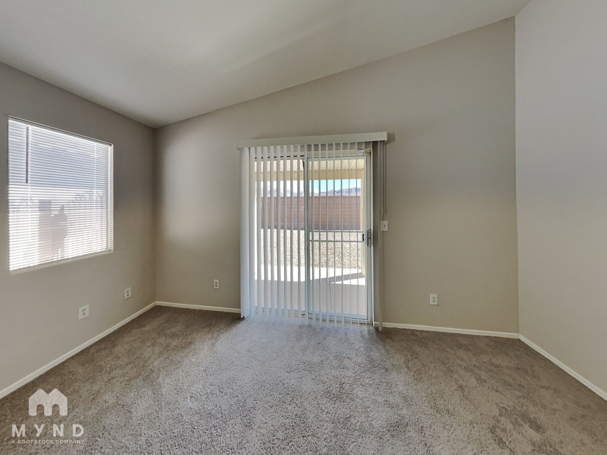 Building Photo - 2858 Mt Hope Dr