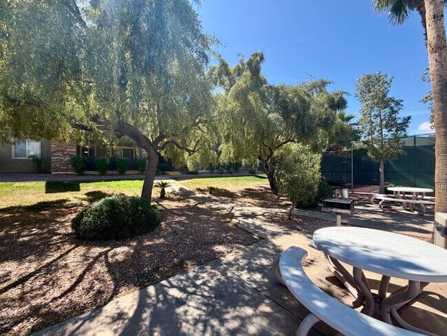 Building Photo - Las Vegas Guard-Gated Condo for Rent | 2 Bedroom Upstairs Unit | River Glen Community