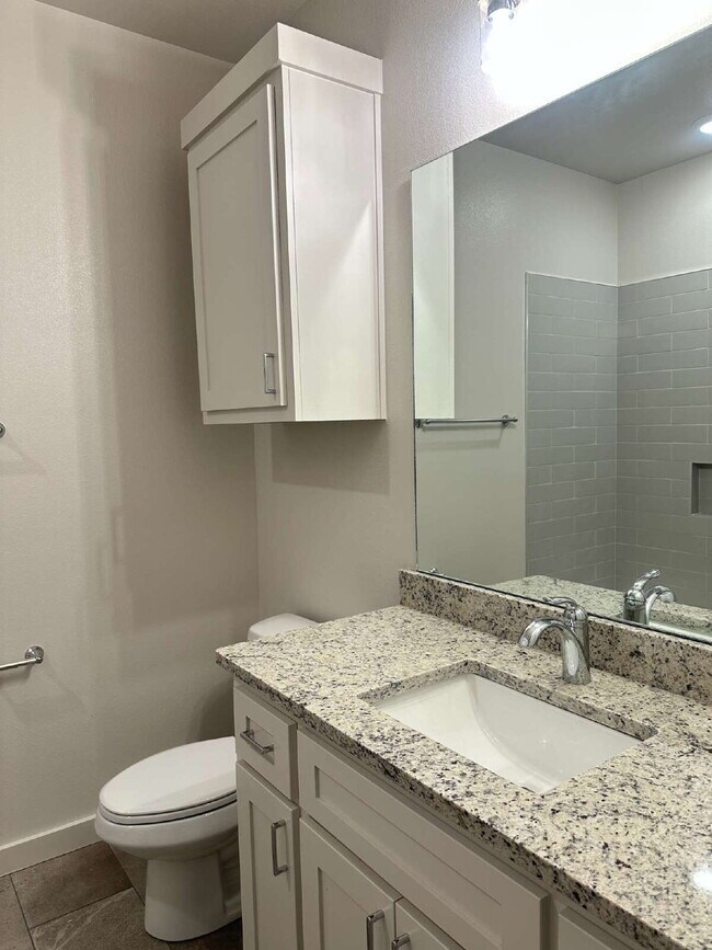 Building Photo - Brand new townhomes in Frenship ISD!