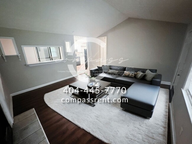 Building Photo - 3841 Bentley Dr