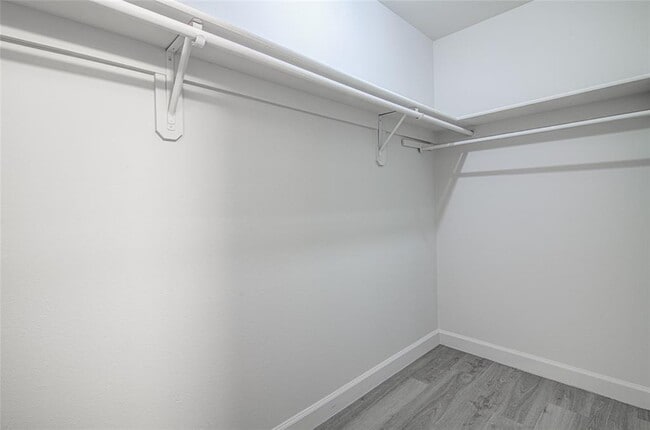 Building Photo - 311 W Mary St