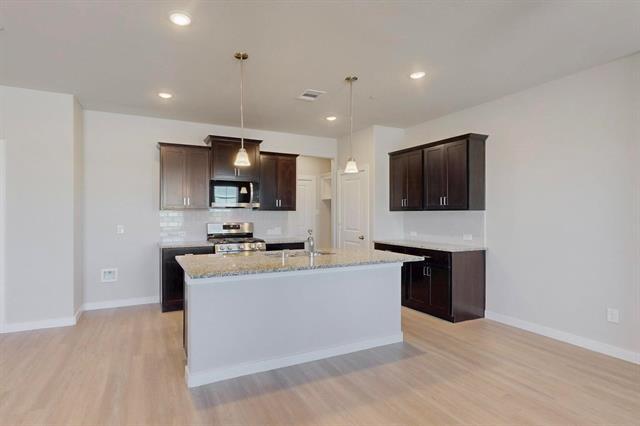 Building Photo - 1520 Solterra Blvd