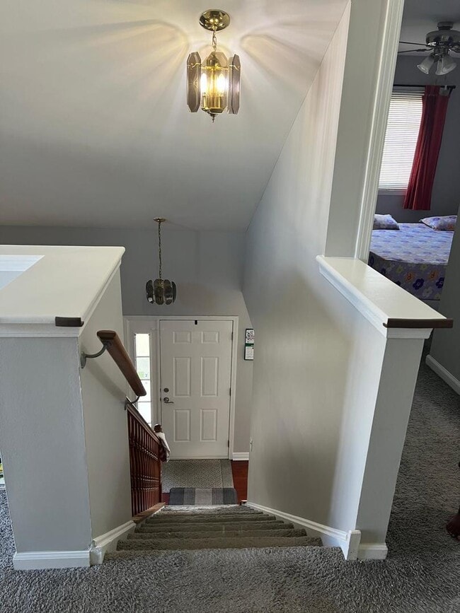 Building Photo - 3496 Willowview Ct