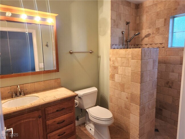 Building Photo - 5250 S Rainbow Blvd