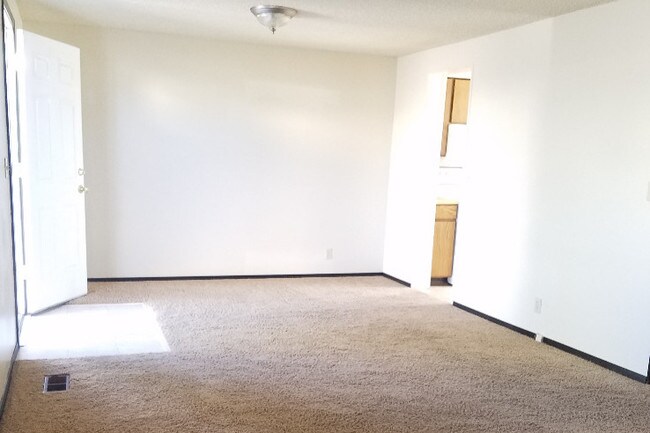 Building Photo - 1830 Idaho St