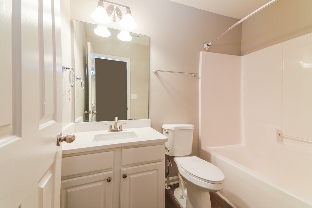 Building Photo - 5150 Wetlands Dr