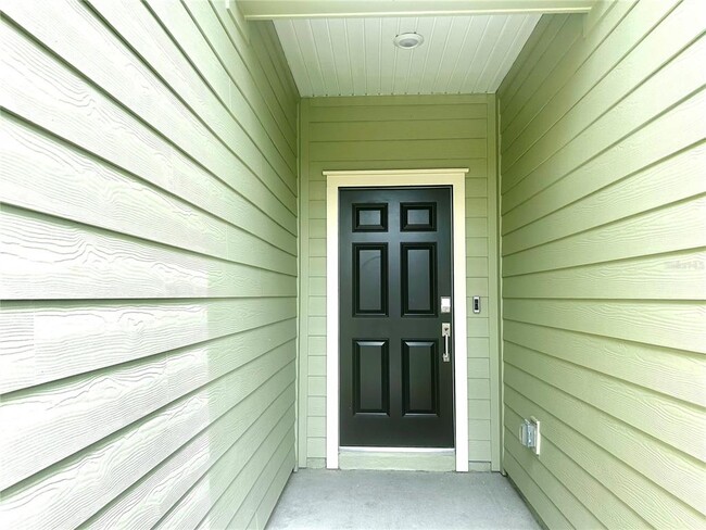 Building Photo - 4611 SW 83rd Lp