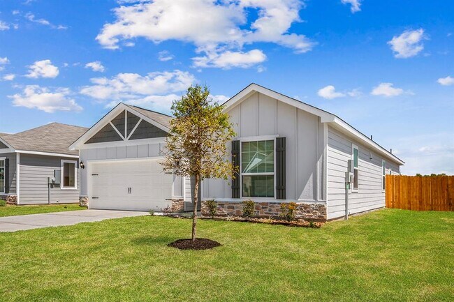 Primary Photo - 10399 Red Cardinal Dr