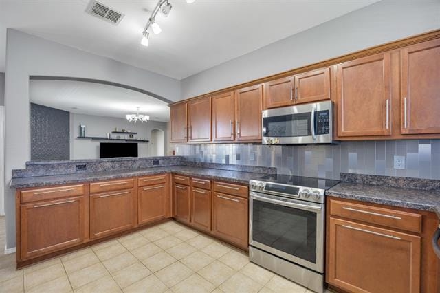 Building Photo - 200 Shadybrook Dr