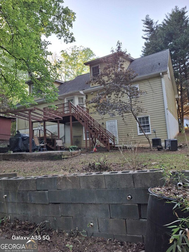 Building Photo - 6003 Wellborn Trce