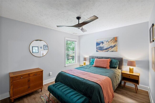 Building Photo - 135 Sable Pointe Dr