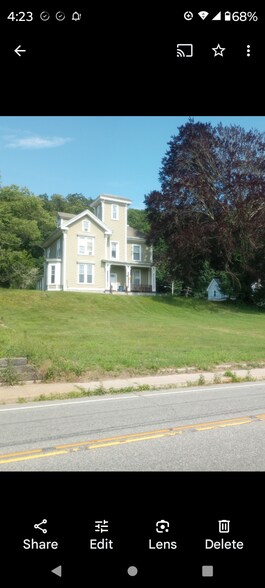 Building Photo - 138 Laurel Hill Ave