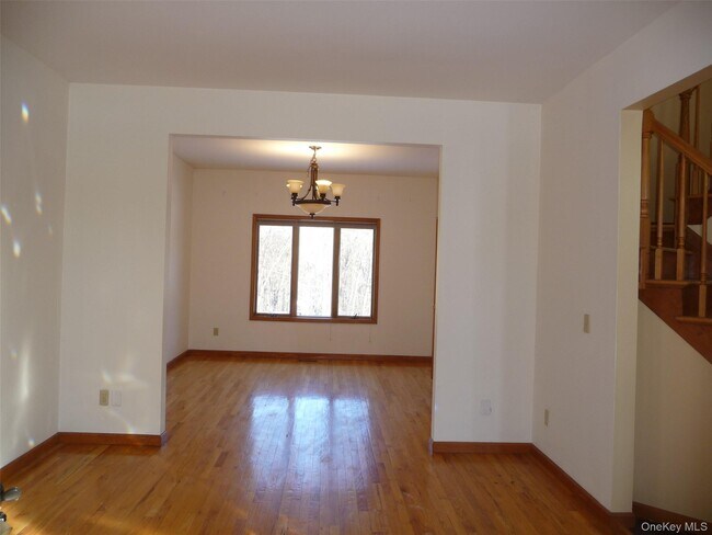 Building Photo - 49 Lane Gate Rd