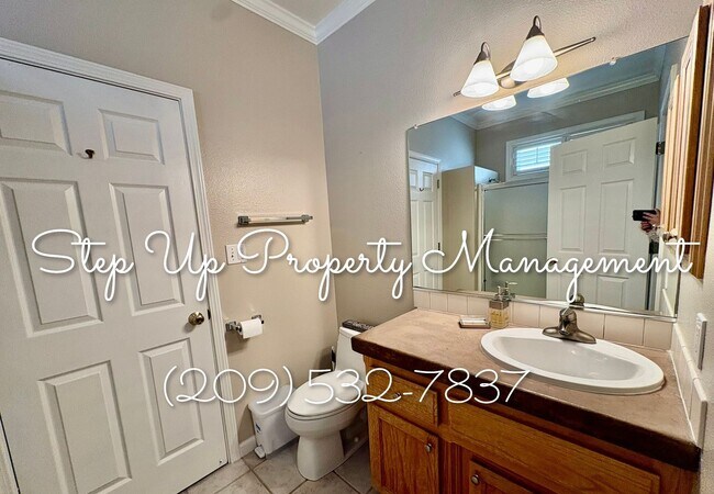 Building Photo - LIMITED-TIME MOVE-IN SPECIAL – Receive Your First Two Weeks FREE!
