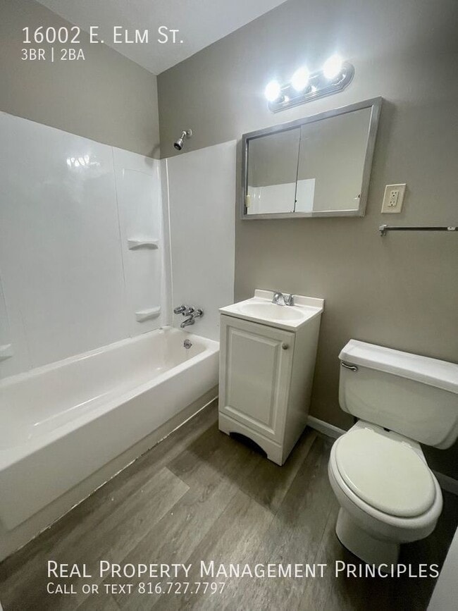 Building Photo - 16002 E Elm St